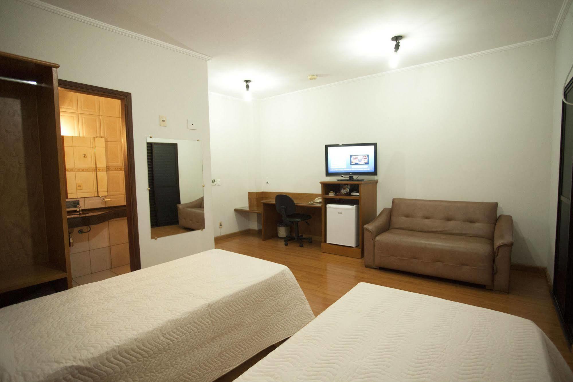 Indaia Hotel Residence São Carlos Kültér fotó