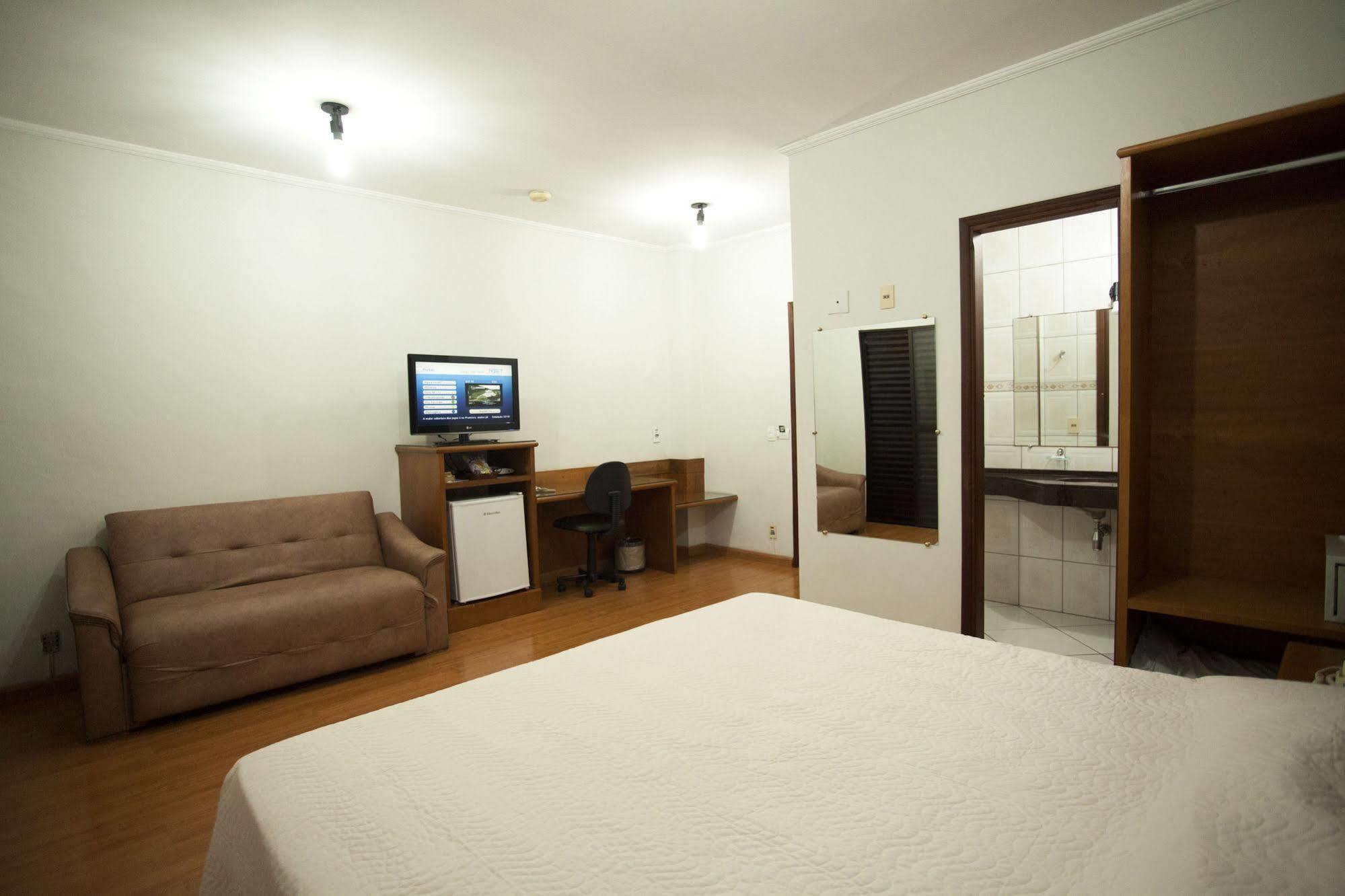 Indaia Hotel Residence São Carlos Kültér fotó